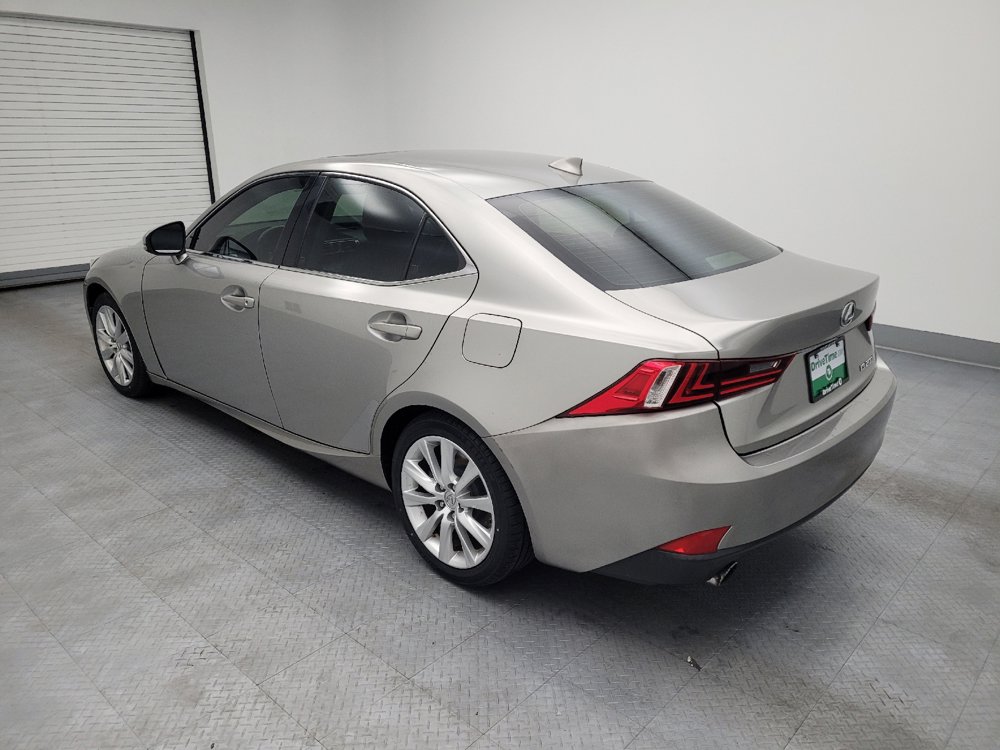 Used 2016 Lexus IS 200t RWD image 3
