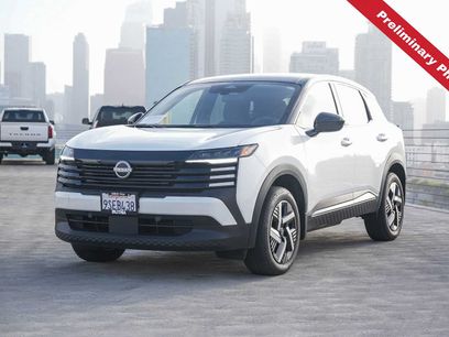 Used 2025 Nissan Kicks SV w/ Illumination Package