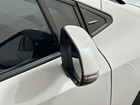 Used 2023 Toyota Corolla SE FWD image 10