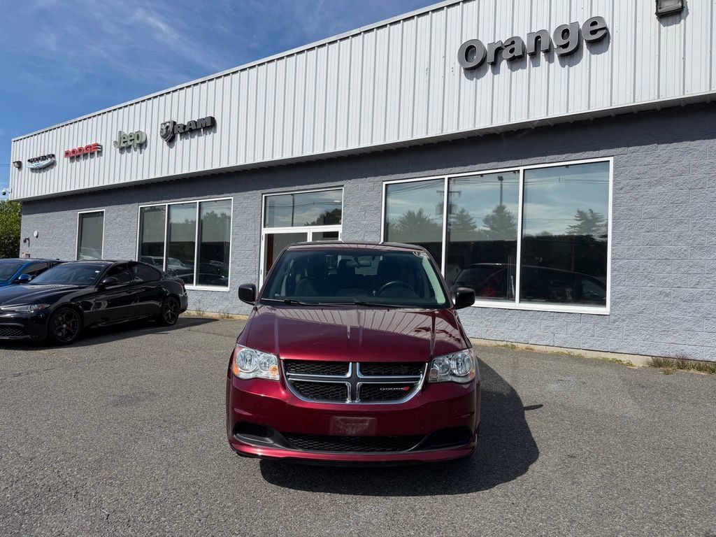 Used 2018 Dodge Grand Caravan SE FWD image 10