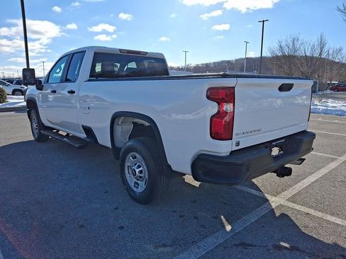 Used 2022 Chevrolet Silverado 2500 W/T w/ WT Convenience Package image 4