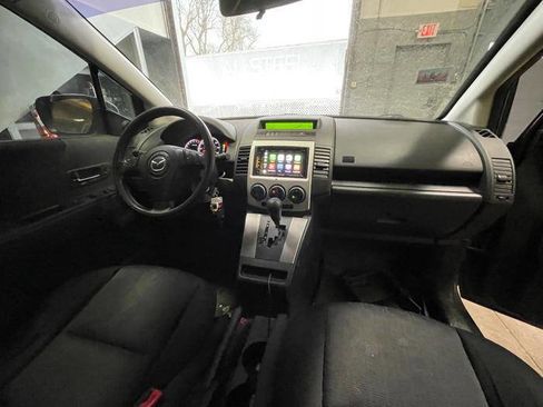 Used 2010 MAZDA MAZDA5 Grand Touring image 27