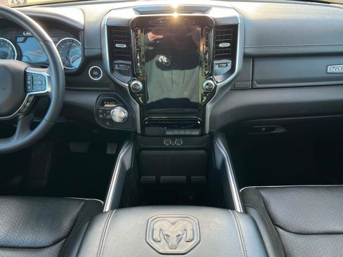 Used 2025 RAM 1500 Laramie image 13