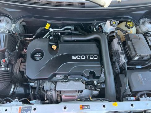 Used 2019 Chevrolet Equinox LT AWD/4WD image 44