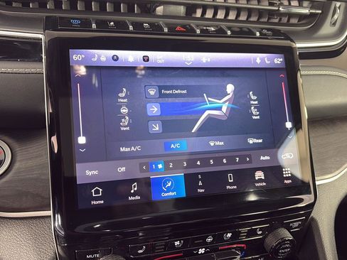 Used 2023 Jeep Grand Cherokee 4xe w/ Luxury Tech Group II image 33