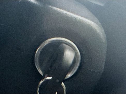 Used 2018 Chevrolet Colorado Z71 image 18