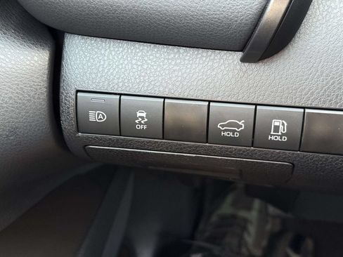 Used 2023 Toyota Camry SE FWD image 22