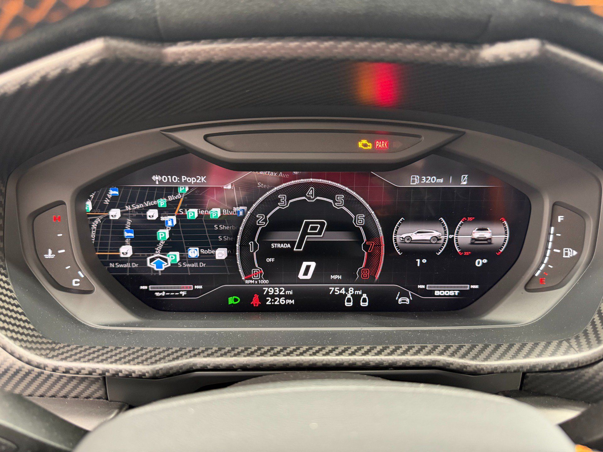 Used 2024 Lamborghini Urus Performante AWD/4WD image 20