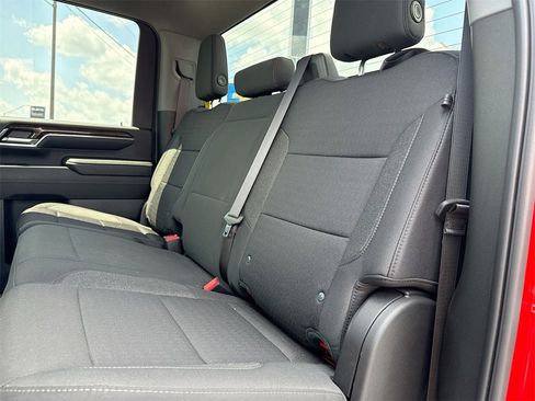 Used 2024 GMC Sierra 2500 SLE w/ SLE Value Package; image 14