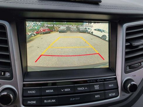 Used 2017 Hyundai Tucson SE Plus w/ Cargo Package AWD/4WD image 18