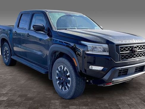 Used 2022 Nissan Frontier PRO-4X AWD/4WD image 2