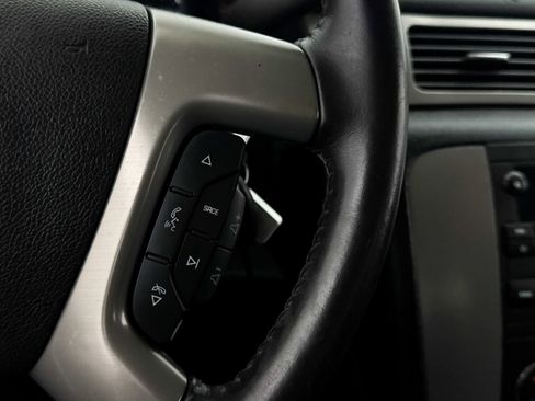 Used 2013 Chevrolet Silverado 1500 LTZ w/ Z71 Appearance Package RWD image 27