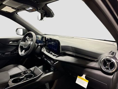 New 2026 Chevrolet Equinox LT w/ Midnight Edition image 33