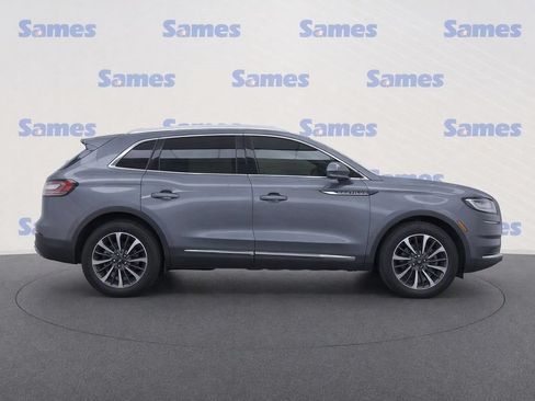 Used 2023 Lincoln Nautilus FWD w/ Premium Package image 8