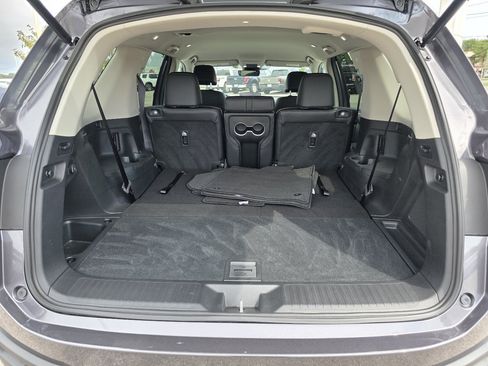 Certified 2025 Honda Pilot EX-L image 17