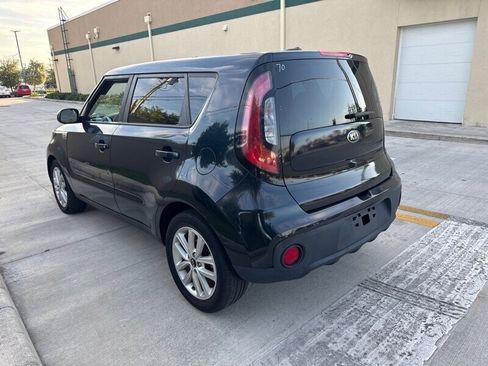 Used 2019 Kia Soul + FWD image 7