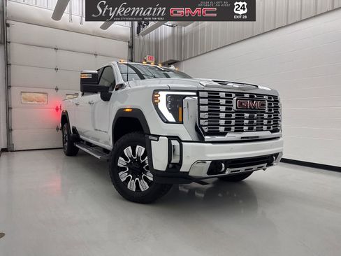 New 2026 GMC Sierra 2500 Denali w/ Denali Reserve Package image 1