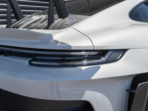 Used 2025 Porsche 911 GT3 RS RWD image 14
