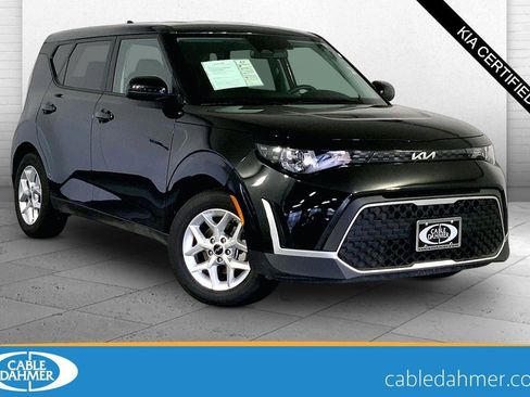 Certified 2025 Kia Soul LX FWD image 1