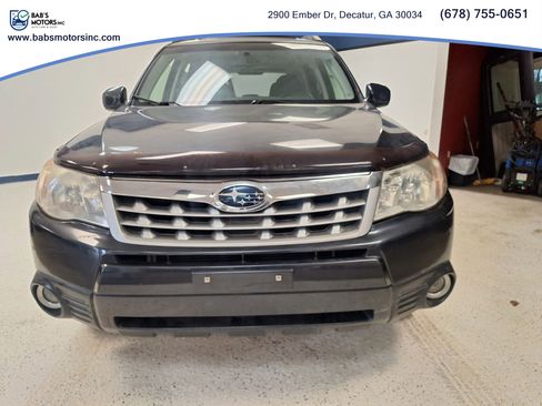 Used 2012 Subaru Forester 2.5X Premium AWD/4WD image 3