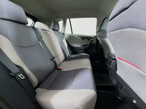 Used 2023 Toyota RAV4 XLE AWD/4WD image 26