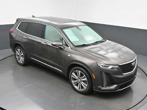 Used 2020 Cadillac XT6 Premium Luxury image 46