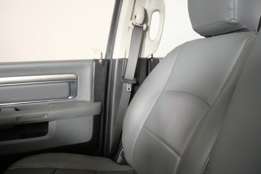 Used 2019 RAM 1500 Warlock RWD image 26