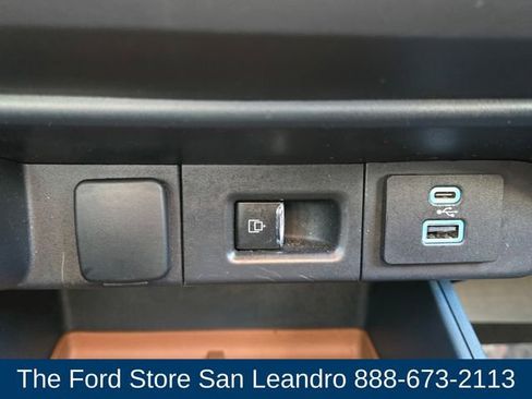 Certified 2024 Ford Maverick Lariat image 19