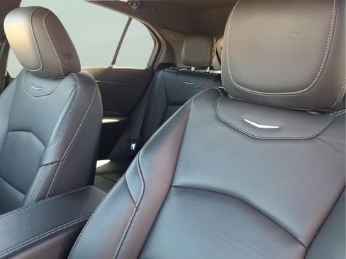 Used 2024 Cadillac XT4 Premium Luxury FWD image 12