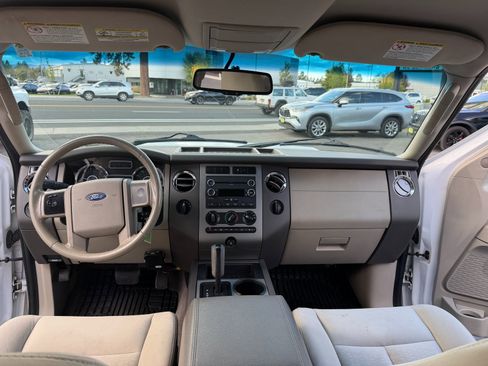 Used 2011 Ford Expedition EL XL w/ HD Trailer Tow Pkg image 10