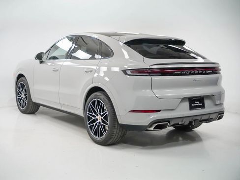 New 2026 Porsche Cayenne Coupe image 3