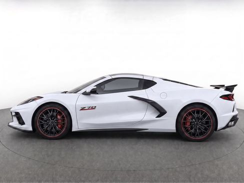 Used 2023 Chevrolet Corvette Stingray Premium Cpe RWD image 3