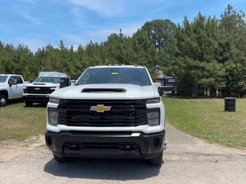 New 2026 Chevrolet Silverado 3500 W/T w/ WT Convenience Package AWD/4WD image 8
