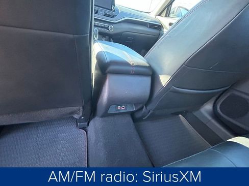 Used 2025 Nissan Altima 2.5 SR image 19