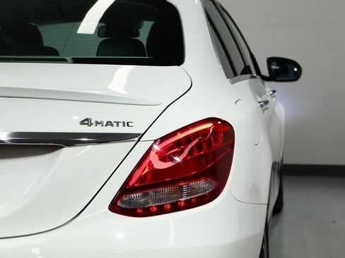 Used 2016 Mercedes-Benz C 300 4MATIC Sedan image 12