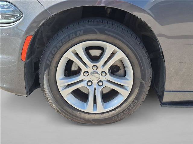 Used 2022 Dodge Charger SXT RWD image 14