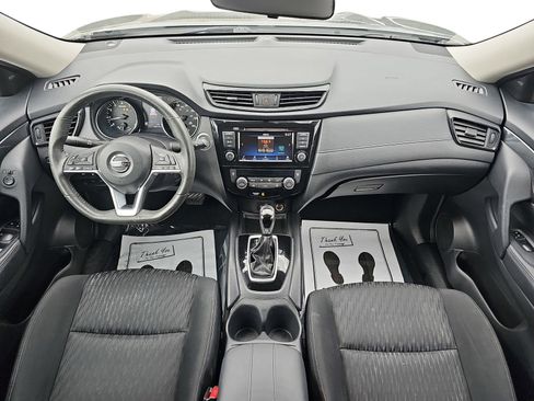Used 2018 Nissan Rogue SV AWD/4WD image 10