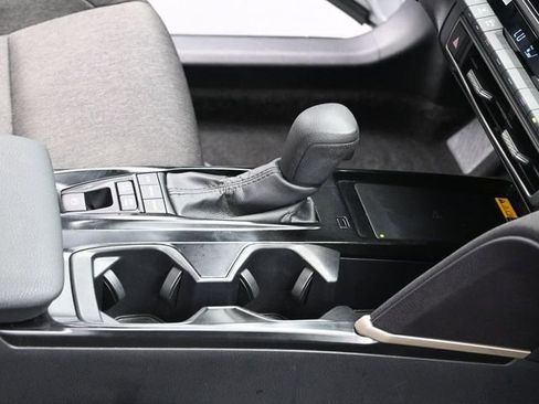 Used 2025 Toyota Camry LE FWD image 37