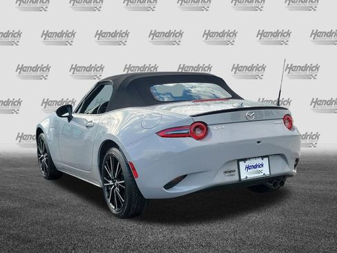 Used 2025 MAZDA MX-5 Miata Grand Touring RWD image 5