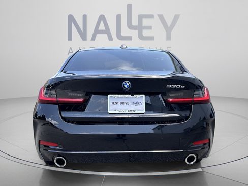 Used 2024 BMW 330e w/ Convenience Package RWD image 2