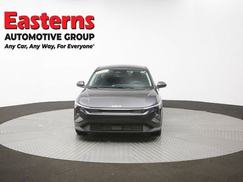 Used 2025 Kia K4 FWD image 53