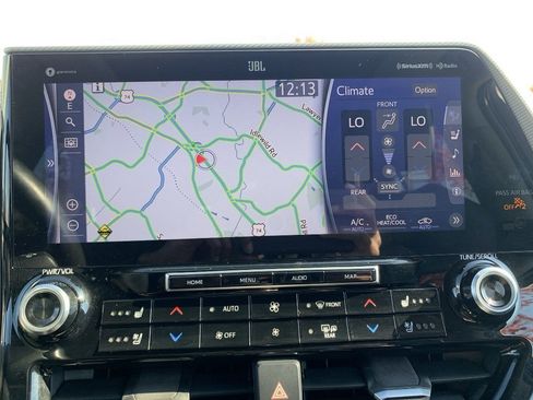 Used 2020 Toyota Highlander Limited Platinum image 24