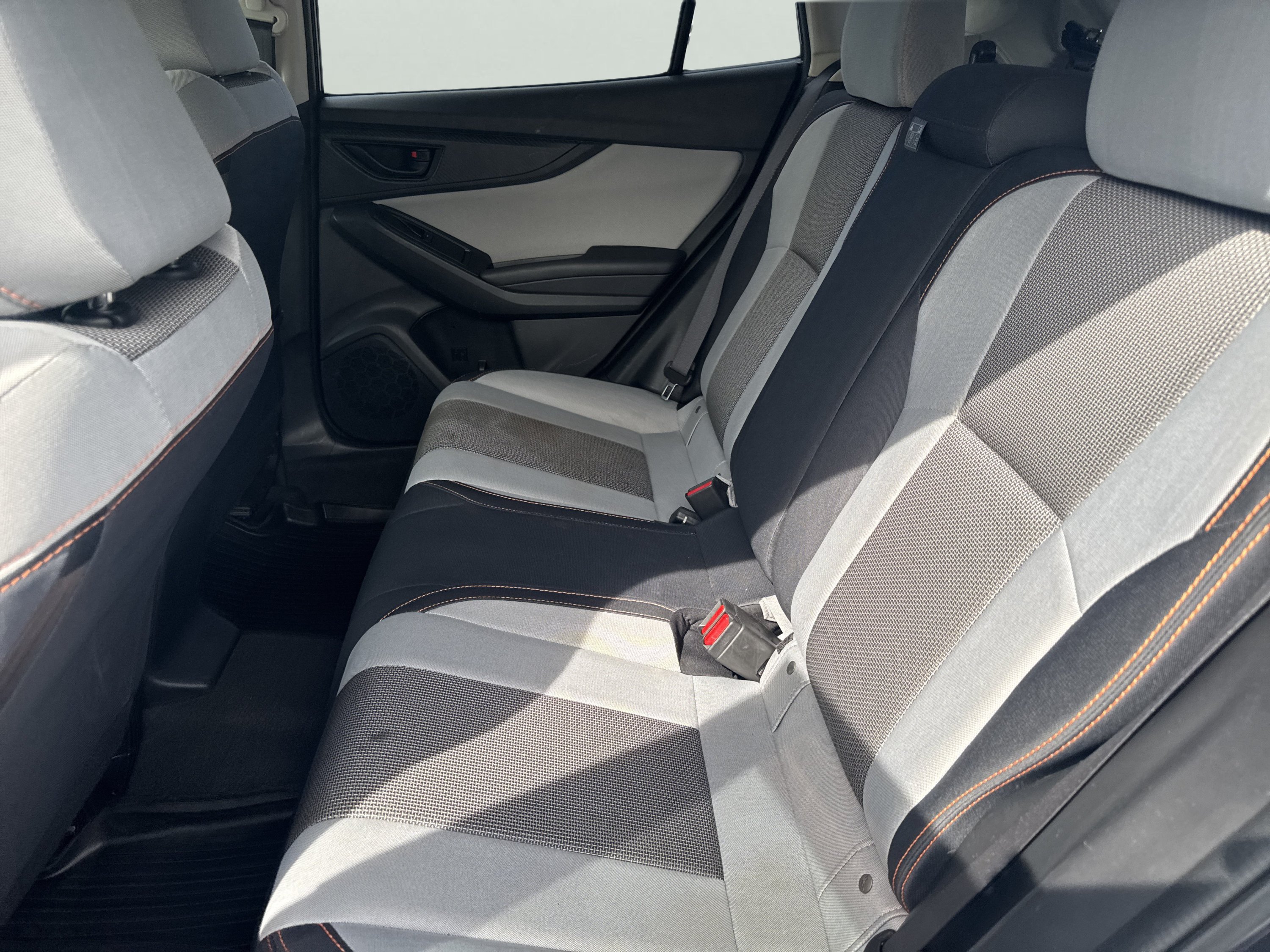 Used 2018 Subaru Crosstrek 2.0i Premium AWD/4WD image 19
