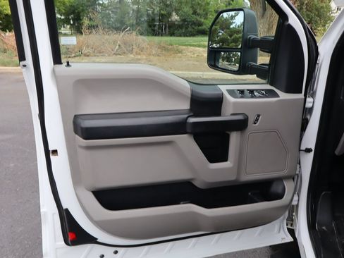 Used 2020 Ford F250 XL w/ Power Equipment Group AWD/4WD image 21