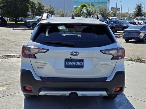 Used 2023 Subaru Outback Limited XT image 3