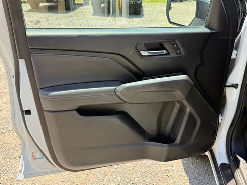 Certified 2024 Chevrolet Colorado LT w/ LT Convenience Package RWD image 11