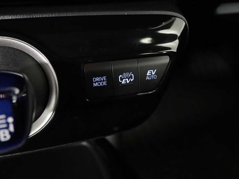 Used 2020 Toyota Prius Prime LE FWD image 23