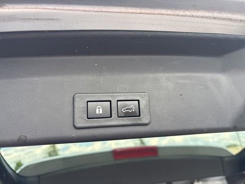 Certified 2023 Subaru Ascent Limited AWD/4WD image 23