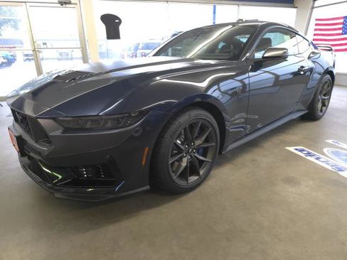 New 2025 Ford Mustang Dark Horse image 7