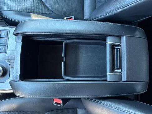 Used 2023 Toyota Highlander Limited AWD/4WD image 25